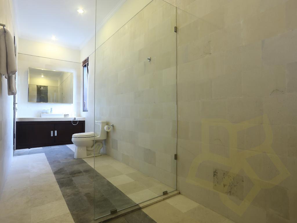 Villa Fanisa Kuta Lombok Szoba fotó