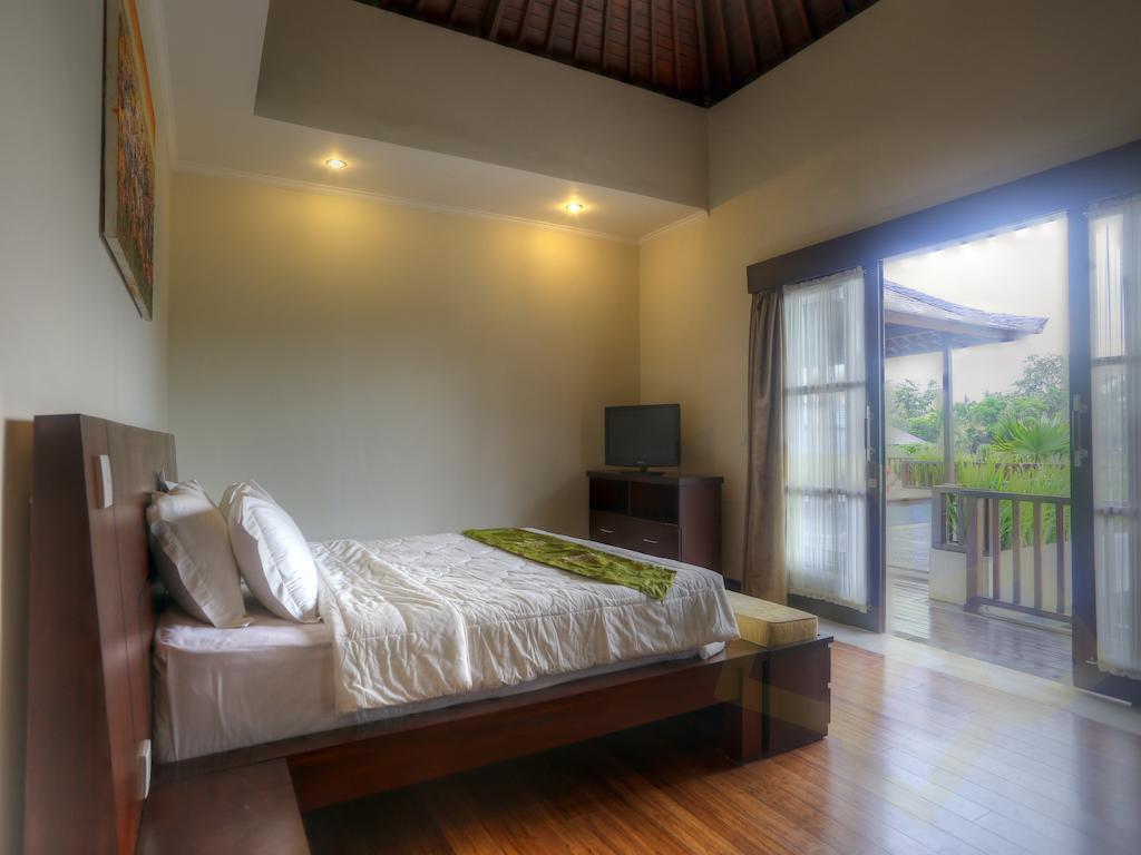 Villa Fanisa Kuta Lombok Szoba fotó