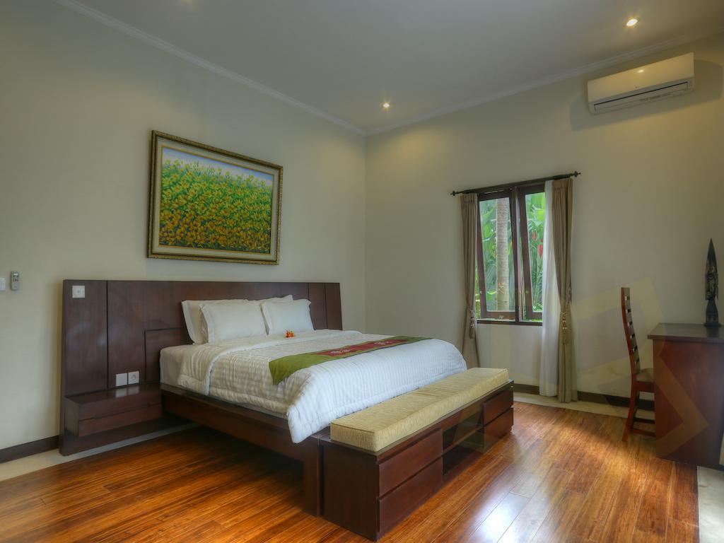 Villa Fanisa Kuta Lombok Szoba fotó