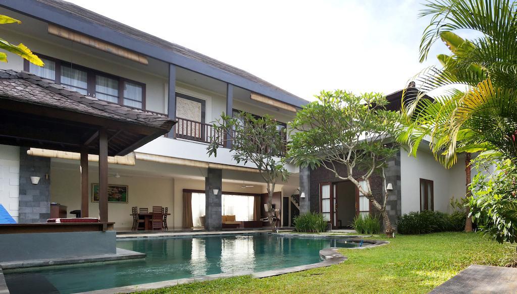 Villa Fanisa Kuta Lombok Szoba fotó